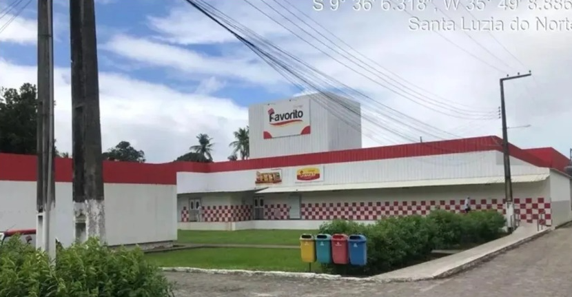 Fábrica de frangos é interditada após vazamento de amônia em Santa Luzia do Norte