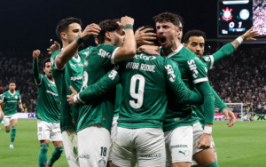 Palmeiras completa 112 anos e enfrenta o Santos pelas quartas da Copa do Brasil